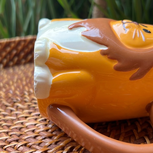 tag Lion Mug - Picture 10 of 15